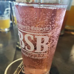 Raspberry seltzer