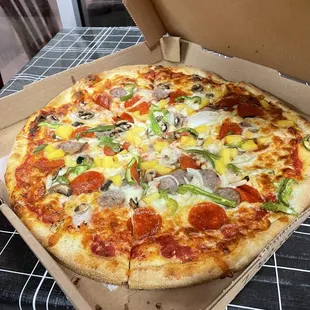 16&quot; pizza to go