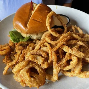 Crab cake sandwich
