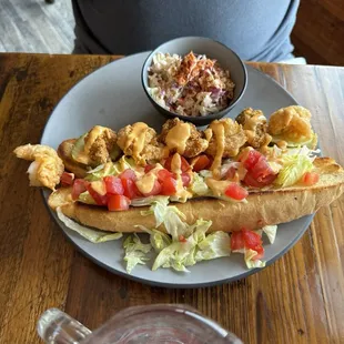 Po&apos; boy with shrimp and oysters