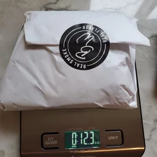 12.3oz