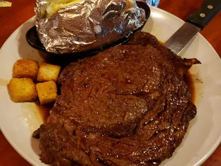 Doe's Eat Place - Russellville