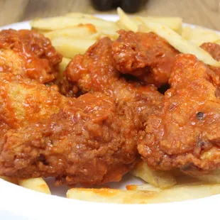 Buffalo wing ding dinner, served with fries and side of salad
