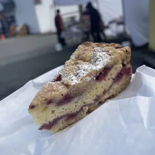 Raspberry streusel cake ($4)