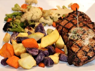 Maverick’s Sports Grill