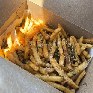 Cajun Garlic Fries ($7.00)