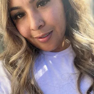 Gabriela C.