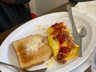 C's Waffles & Donuts