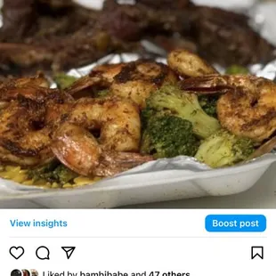 a plate of chicken and broccoli