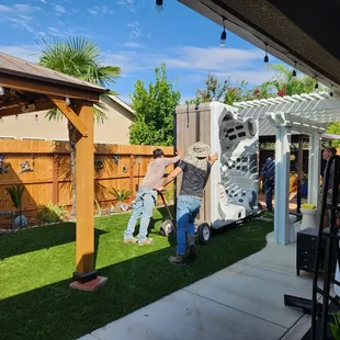 Instalation team