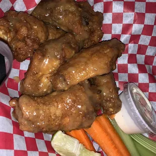 Goliath Wings (6)