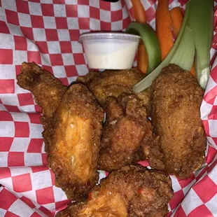 Chili lime Goliath Wings (6)