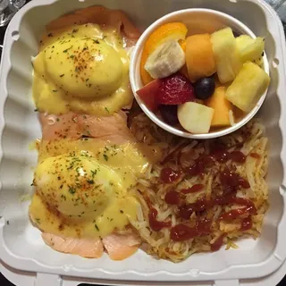Smoked Salmon Benedict