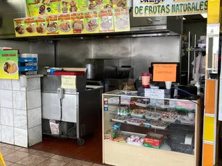 Los Gallitos