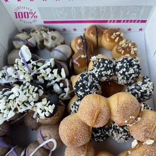 Half a dozen mochi doughnuts