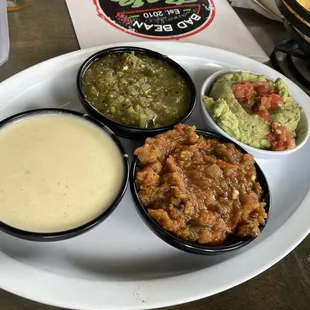 Dip sampler: Queso, Guac, fresca, &amp; verde salsas