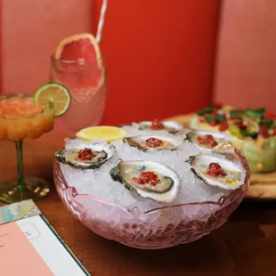 drink, oysters and mussels