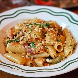 Chicken Scarpariello Rigatoni
