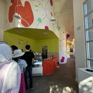 Line out the door, inefficient service, melted ice-cream soup :( Wishing them luck &amp; fingers crossed they can actually ice their cream...!