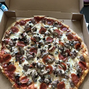 18" Bada Bing pizza
