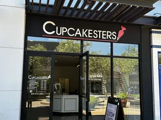 Cupcakesters