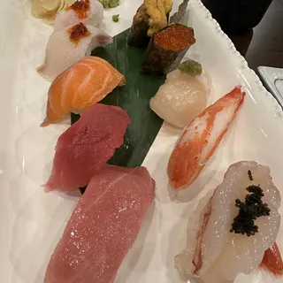 10 Piece Deluxe Sushi