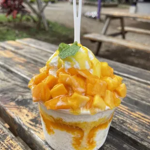 Mango bingsu