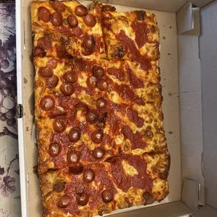 food, pizza