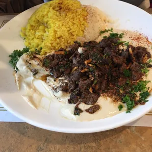 Hummus with lamb.  Delicious!