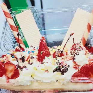 a banana split