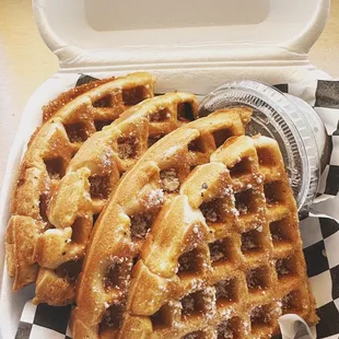 Regular waffle