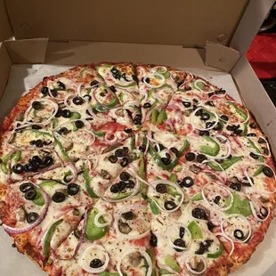 Whole veggie pizza