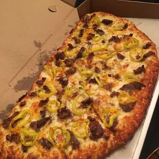 white cheesesteak pizza!