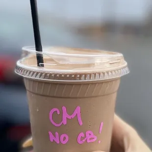 Chunky Monkey w/o Cold Brew~ This will be the BEST smoothie you've ever had and thanks to the Maca Root it contains, it gives you energy!