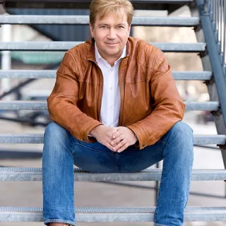 Christian W.