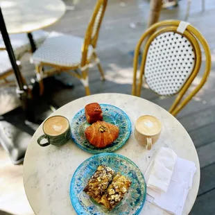 Mocha, Dulce de Leche Brioche Cube, Pistachio Croissant, White Mocha &amp; Caramelized Onion Focaccia