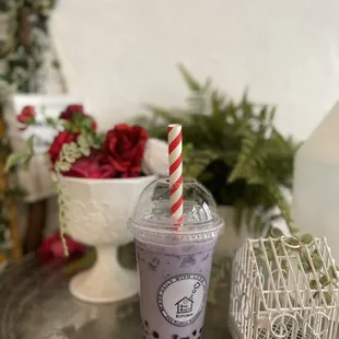 Taro tea with boba