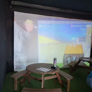 Golf simulator