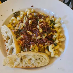 The Prosciutto Cavatappi was amazing!