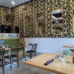 the interior of a restaurant