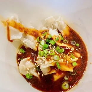 Spicy wonton 2/5