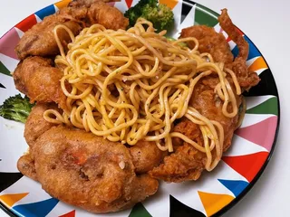 Pacific Boil & Lounge