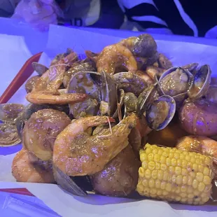 food, oysters and mussels