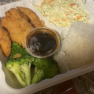 Supposed to be chicken katsu, but it&apos;s chicken tenders lmao