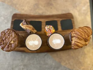 Cozy Cafe And Bakery