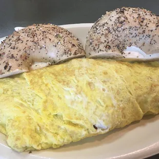 Western omelette- comes with a whole bagel!