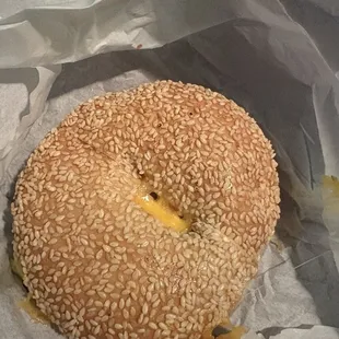 Veggie omelette sesame bagel