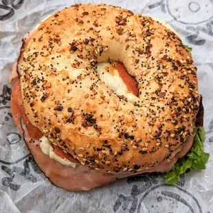 The Charlotte Banini | Instagram: @telephonesmoothie