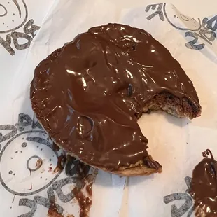French Toast bagel drowned in Nutella