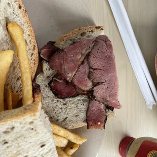 Pastrami sandwich